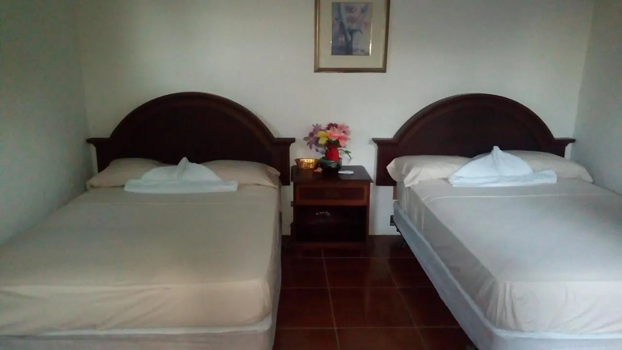 Le Relais Hotel Bar Resto & Resorts Fort Liberte Haiti