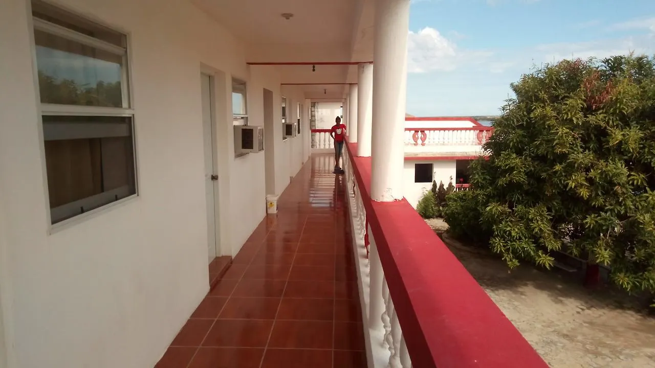 Le Relais Hotel Bar Resto & Resorts Fort Liberté